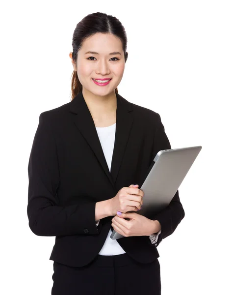 Young asian buisnesswoman in business suit — Stock Photo, Image