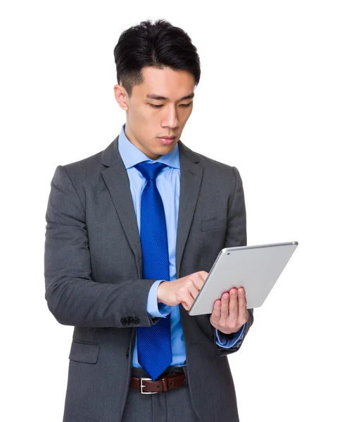 Joven hombre de negocios guapo en traje de negocios — Foto de Stock