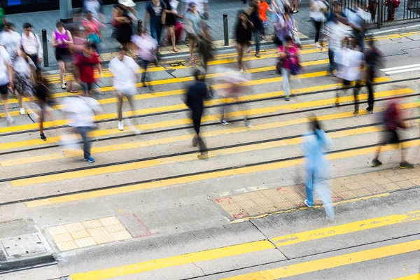 Busy Crossing Street em Hong Kong — Fotografia de Stock