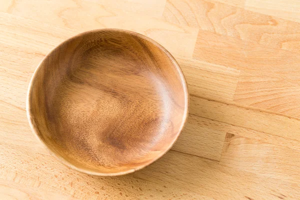 Empty wooden plate — Stock Photo, Image