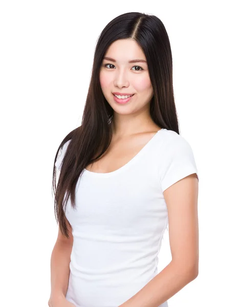 Joven asiática mujer en blanco camiseta — Foto de Stock