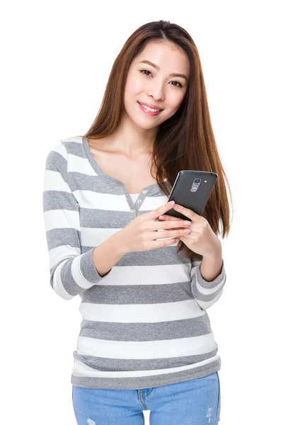 Asiatische junge Frau im gestreiften Sweatshirt — Stockfoto