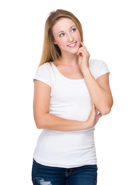 Jovem caucasiano mulher em branco t-shirt — Fotografia de Stock