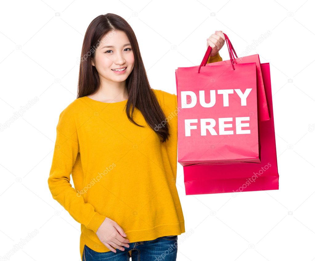 asian woman holding shopping bags