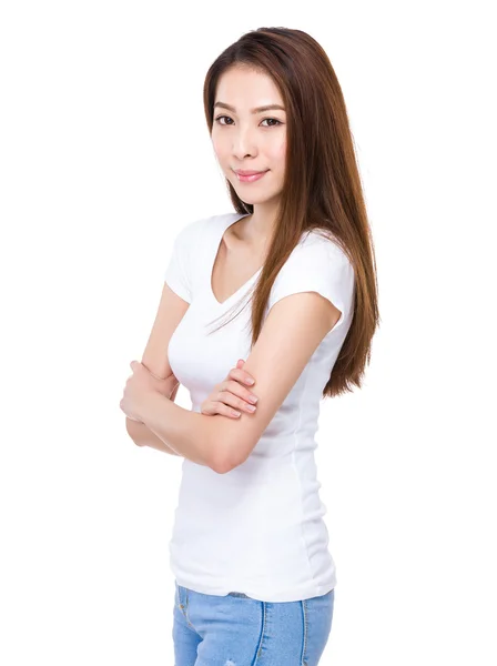 Asiático jovem mulher em branco t-shirt — Fotografia de Stock