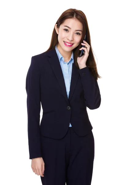 Asiatische junge Geschäftsfrau in Business-Anzug — Stockfoto