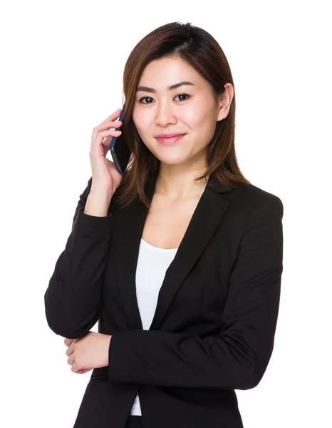 Asiatische junge Geschäftsfrau in Business-Anzug — Stockfoto