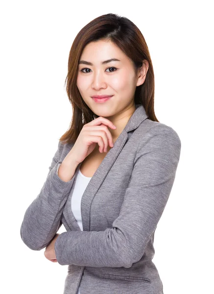 Asiática joven mujer de negocios en traje de negocios — Foto de Stock