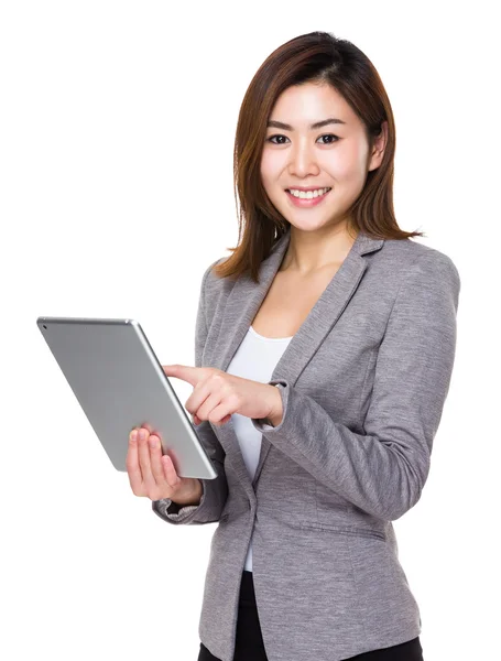 Asian young businesswoman in business suit — Stock Photo, Image