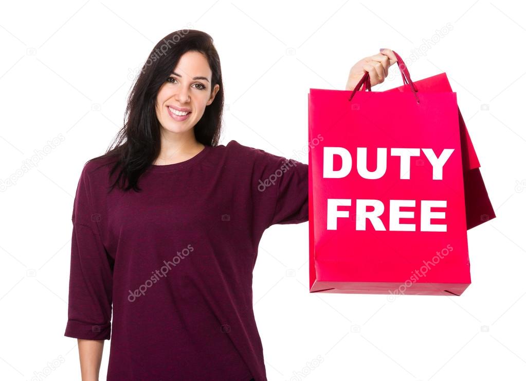 woman holding  shopping bags