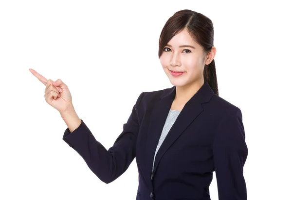 Asian young businesswoman in business suit — Stock Photo, Image