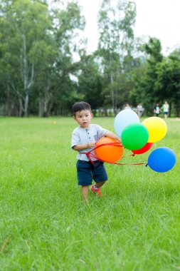 şirin Asyalı küçük çocuk