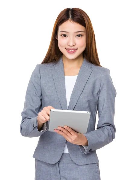 Asian young businesswoman in business suit — Stock Photo, Image