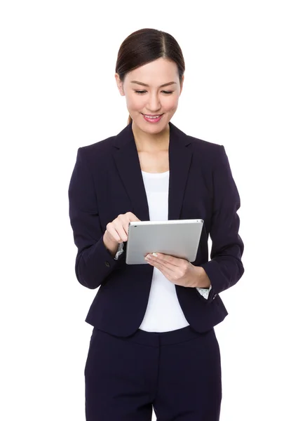 Asian young businesswoman in business suit — Stock Photo, Image