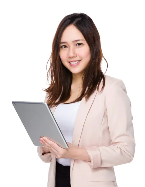 Young asian businesswoman in business suit — Stock Photo, Image