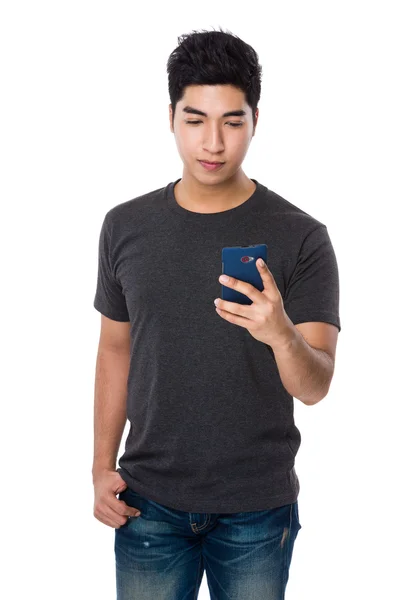 Asiático joven hombre en marrón camiseta —  Fotos de Stock