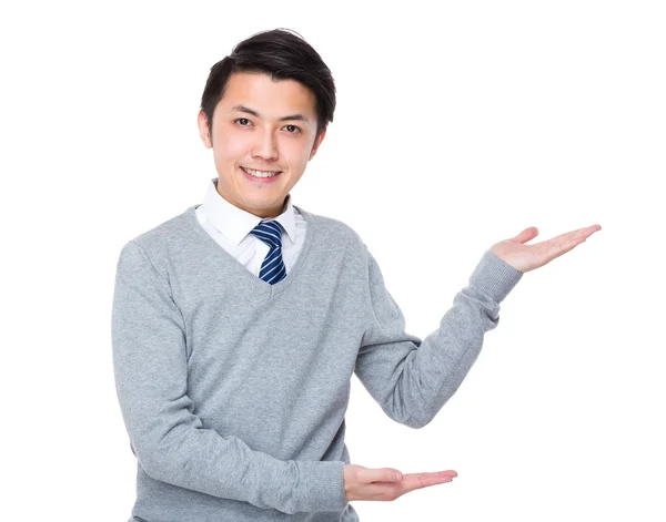 Ázsiai fiatal üzletember szürke pulóver — Stock Fotó