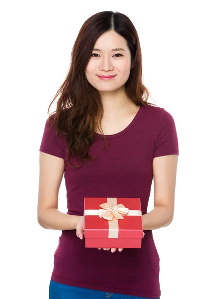 Asian young woman in red t-shirt — Stock Photo, Image