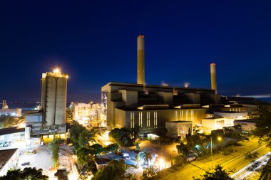 çimento fabrikası, gece
