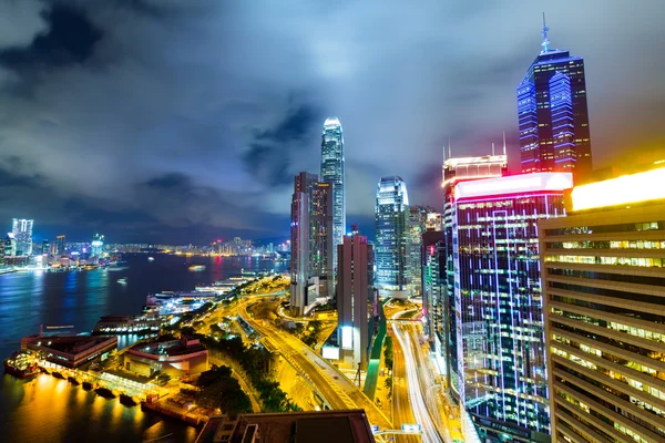 Hong kong budovy v noci — Stock fotografie