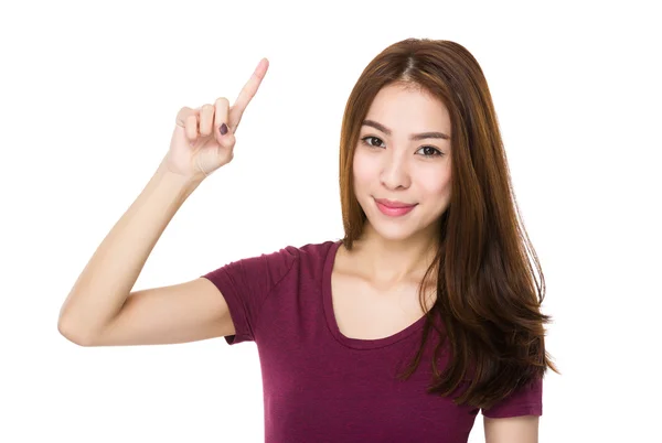 Asiatische junge Frau im roten T-Shirt — Stockfoto