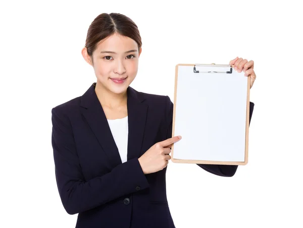 Young asian businesswoman in business suit — Stock Photo, Image