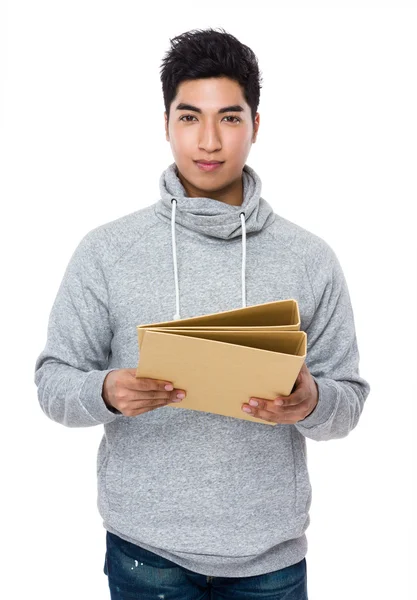 Asiatico bello uomo in grigio hoodie — Foto Stock