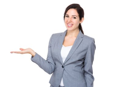 İş takım elbiseli genç beyaz işkadını