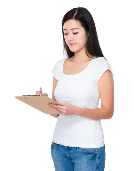 Asian young woman in white t-shirt — Stock Photo, Image