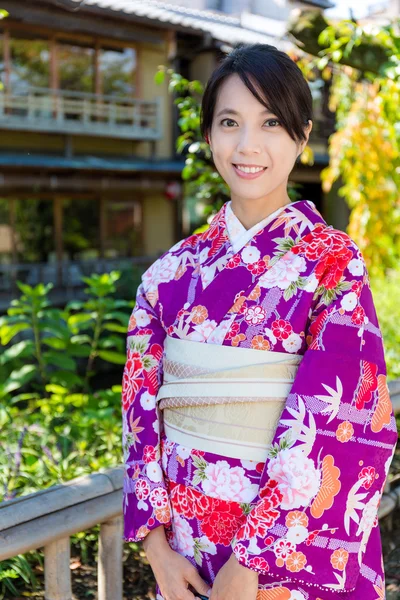 Asian woman wearing kimono dress — Stock Photo, Image