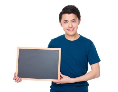 Mavi t-shirt Asya genç adam