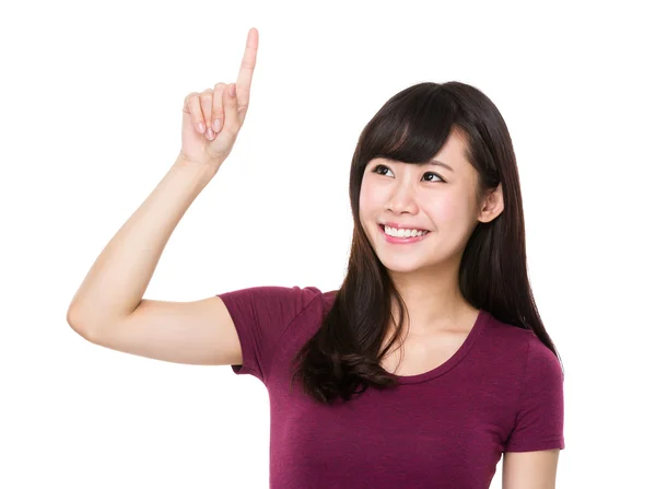 Asiática joven mujer en rojo camiseta — Foto de Stock