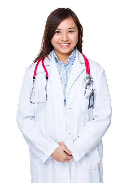 Ásia feminino médico no branco casaco — Fotografia de Stock