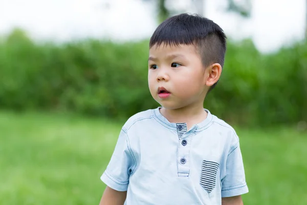 Şirin Asyalı küçük çocuk — Stok fotoğraf