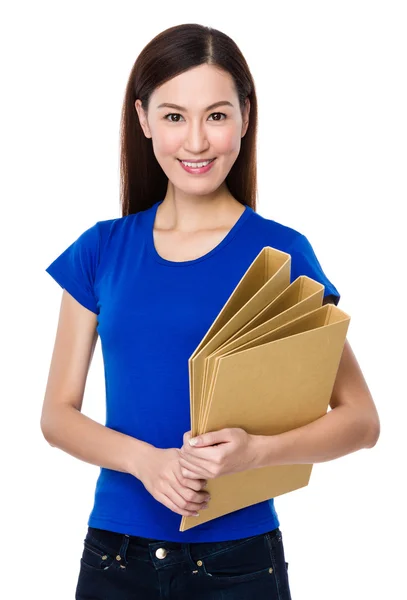 Asiática joven mujer en azul camiseta — Foto de Stock