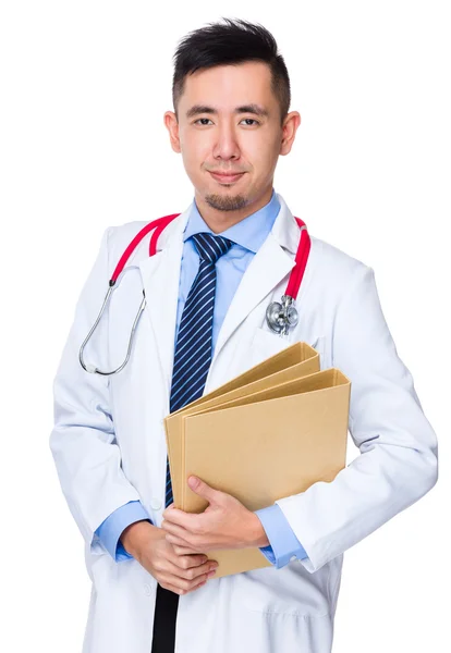 Asijské mužské doktor v bílém plášti — Stock fotografie