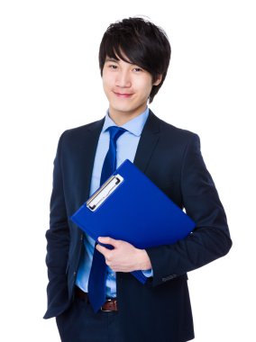 İş takım elbiseli genç Asyalı işadamı