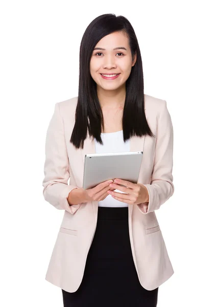 Young asian businesswoman in business suit — Stock Photo, Image