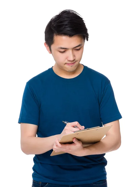 Aziatische jonge vrouw in blauw t-shirt — Stockfoto