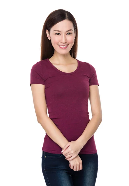 Asiatique jeune femme en rouge t-shirt — Photo