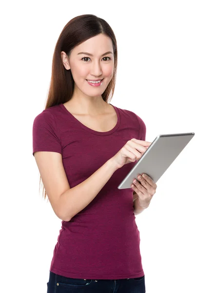 Asian young woman in red t-shirt — Stock Photo, Image