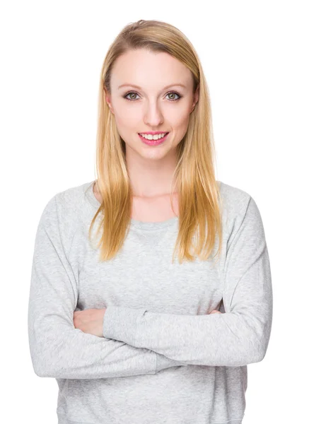 Kaukasiska ung kvinna i grå tröja — Stockfoto