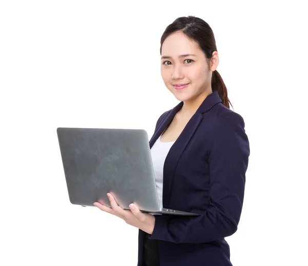 Young asian businesswoman in business suit — Stock Photo, Image