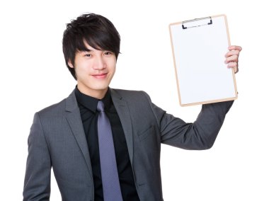 İş takım elbiseli genç Asyalı işadamı