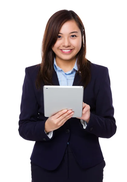 Young asian businesswoman in business suit — Stock Photo, Image