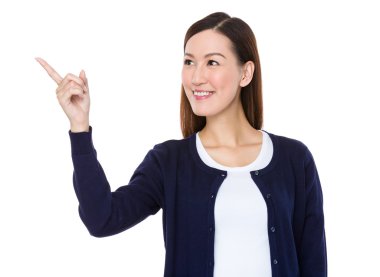 Asya genç kadın mavi hırka