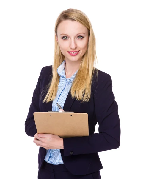 Joven mujer de negocios caucásica en traje de negocios — Foto de Stock