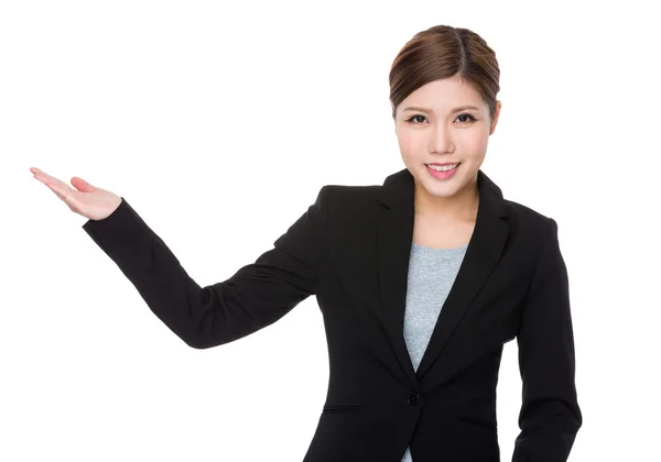 Joven asiática mujer de negocios traje — Foto de Stock