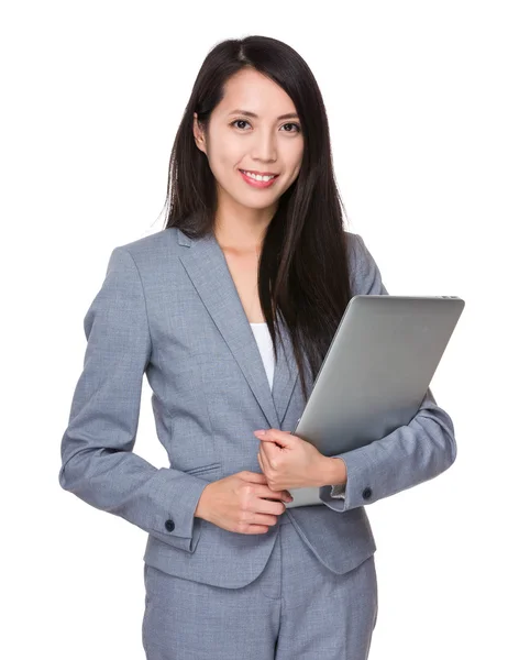 Joven asiática mujer de negocios traje — Foto de Stock