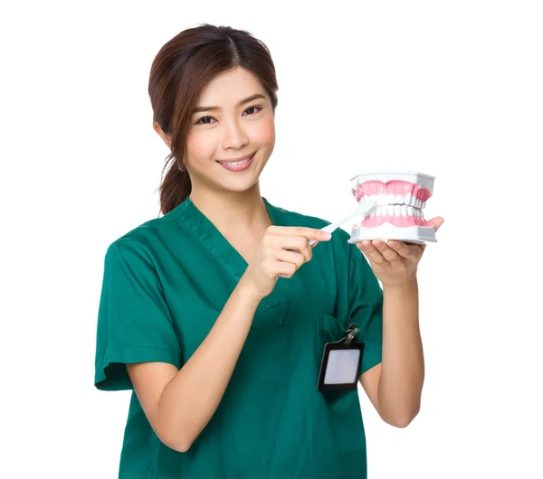 Asian woman doctor in green uniform — Stock Photo, Image